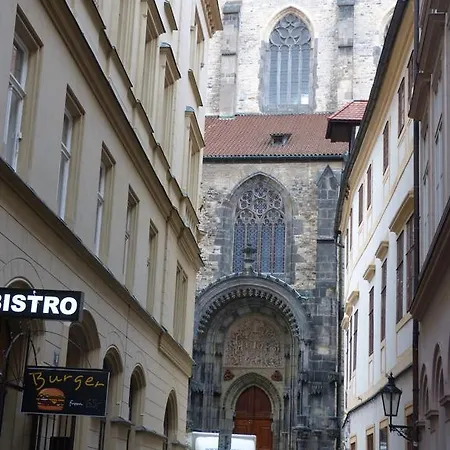 Apartment By The Old Town Square Prague Exterior photo
