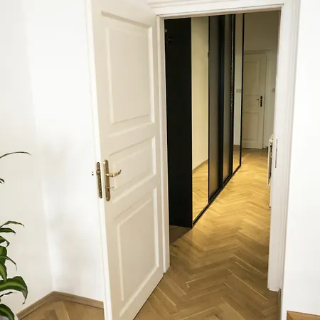 Apartment By The Old Town Square Prague Exterior photo