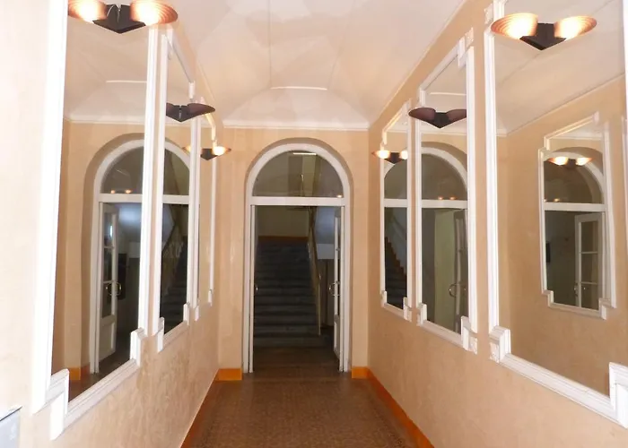 Apartment By The Old Town Square