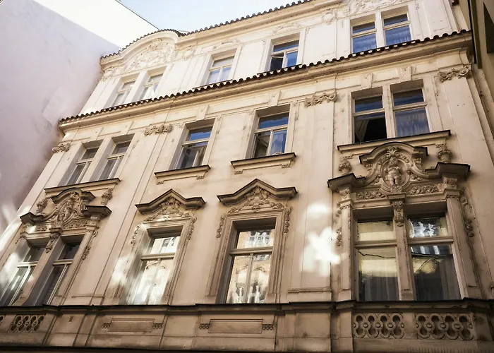 Apartment By The Old Town Square